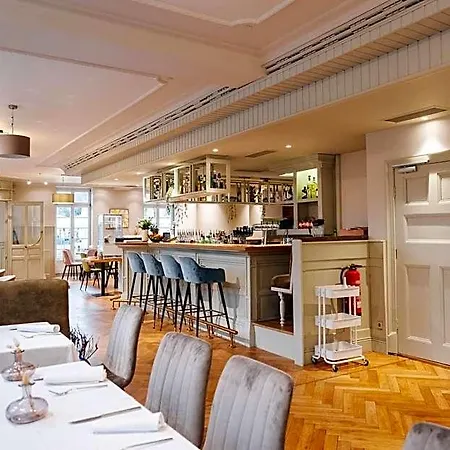 Hotel Zum Erbprinzen 3*
